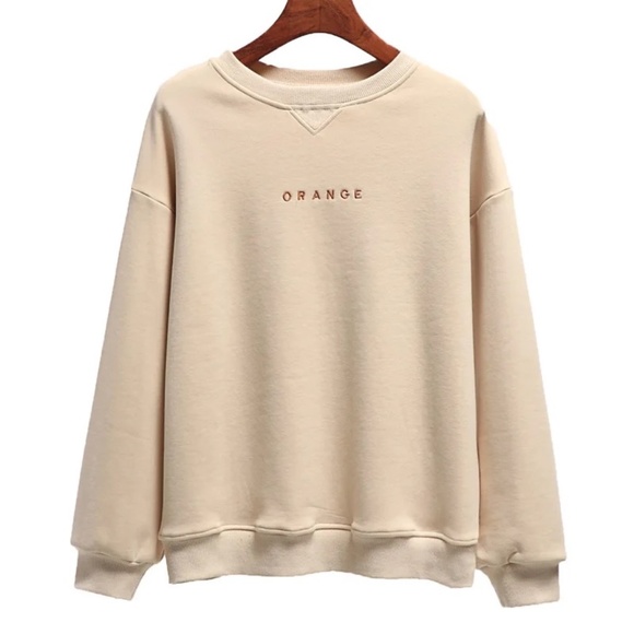 Autumn Embroidered Woman Crew Sweatshirt - Picture 2 of 9